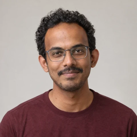 Soham Barve, Game Reviews & Features Editor